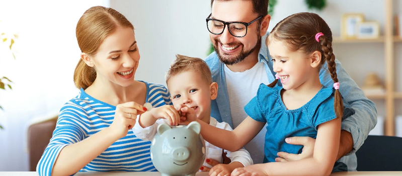 How To Set Forth Money Lessons To Your Child And Why?